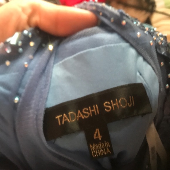 Dress - Picture 3 of 4